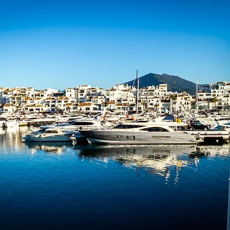 Banus - Banus Playa Rocio Access Complex